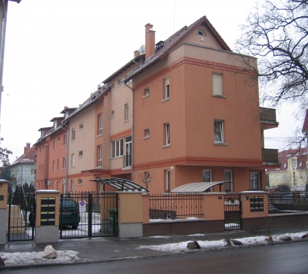 2004-2005 Budapest XIV. ker., Telepes u 65. sz. – 9 lakásos társasház
